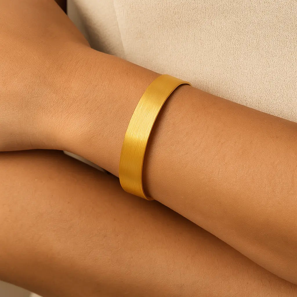 Bracelet Épure – doré, jonc lisse - Harmony & Senteur