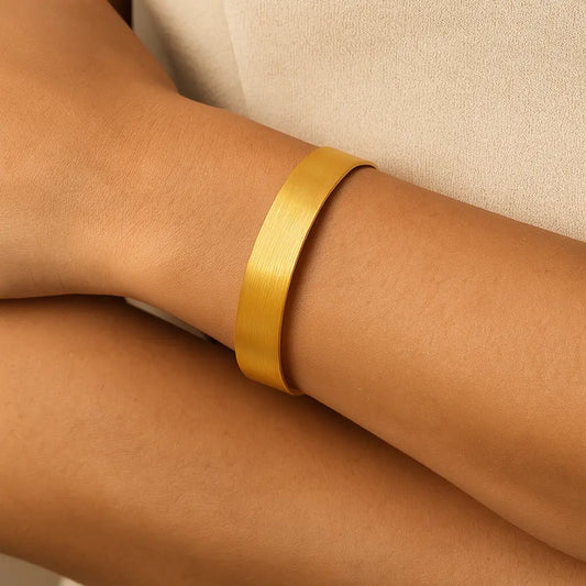 Bracelet Épure – doré, jonc lisse - Harmony & Senteur